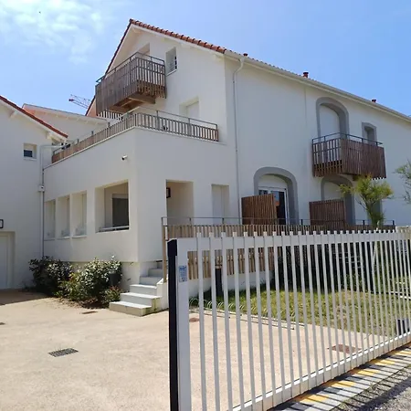 Cap Ocean-16 By Interhome Appartement