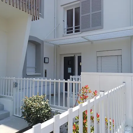 Lejlighed Cap Ocean-16 By Interhome