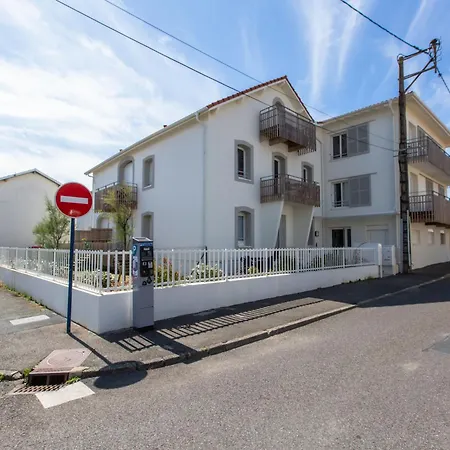 Cap Ocean-16 By Interhome
