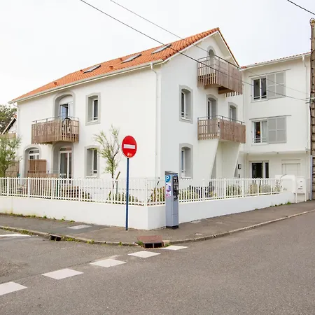 Cap Ocean-16 By Interhome