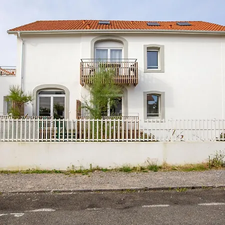 Appartement Cap Ocean-16 By Interhome