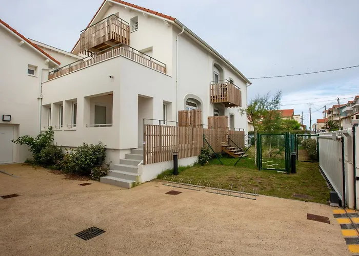 Cap Ocean-16 By Interhome *